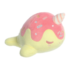 Aurora® - Tasty Peach® - 7" Bubble Gum Nomwhal