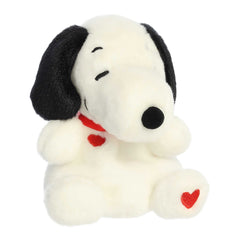 Aurora® - Peanuts® - Palm Pals⢠- 5" Snoopy Hearts