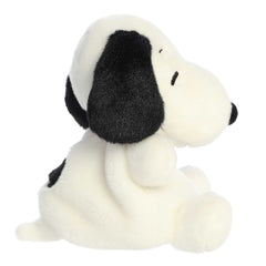Aurora® - Peanuts® - Palm Pals⢠- 5" Snoopy Hearts