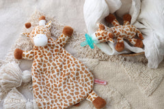 WubbaNubÂ® - Giraffe Lovey